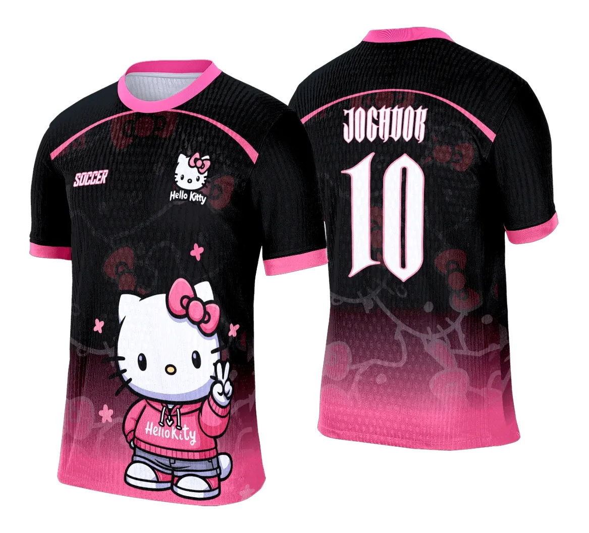 Camiseta unissex preta com logo no peito e estampa grande nas costas da Hello Kitt 2025, ideal para eventos interclasse e uso casual.