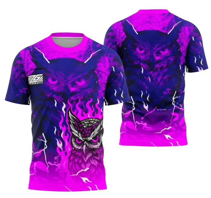 Camiseta unissex preta com logo no peito e estampa grande nas costas do tema Buho Interclasse 2025, perfeita para eventos escolares ou grupos.