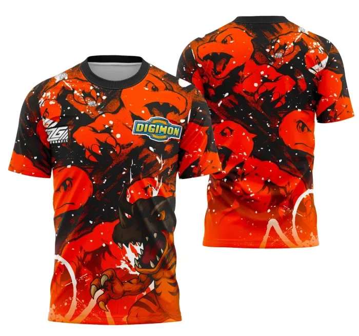 Camiseta unissex preta com logo no peito e estampa grande nas costas mostrando personagens de Digimon Interclasse 2025, estilo moderno e vibrante para fãs do tema.