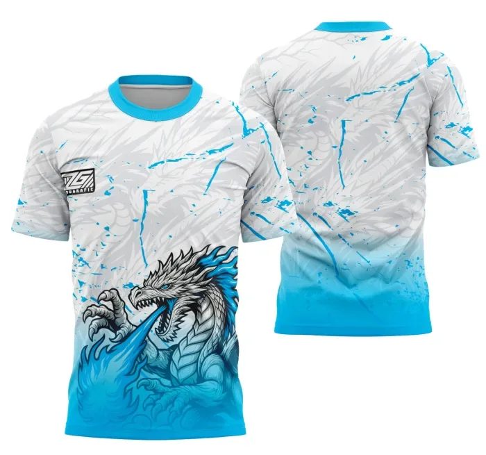 Camiseta unissex preta com logo no peito e estampa grande nas costas com tema Dragão Interclasse 2025, ideal para quem busca estilo marcante e conforto.