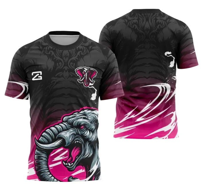 Camiseta unissex preta com logo no peito e estampa grande nas costas com tema de elefante da Coleção Interclasse, ideal para quem busca estilo e conforto.