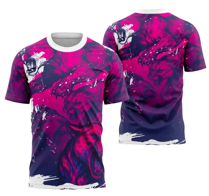 Camiseta unissex preta com logo no peito e estampa grande nas costas com tema Puma Interclasse 2025, perfeita para quem busca estilo e conforto.