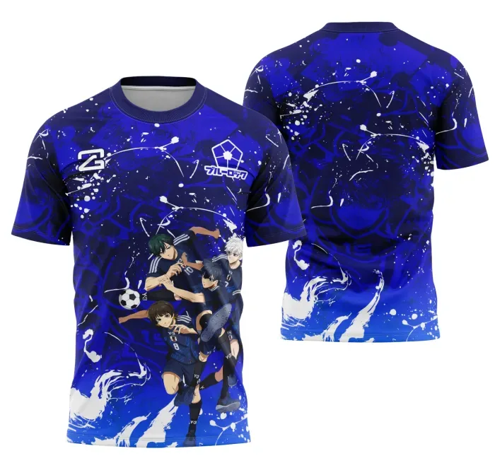 Camiseta unissex preta com logo no peito e estampa grande nas costas inspirada no tema Blue Lock Interclasse 2025, perfeita para fãs e colecionadores, estilo moderno e descontraído.